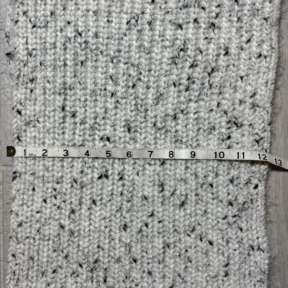 Calvin Klein Infinity Scarf  White Black Tones 33” X 12” Accessories